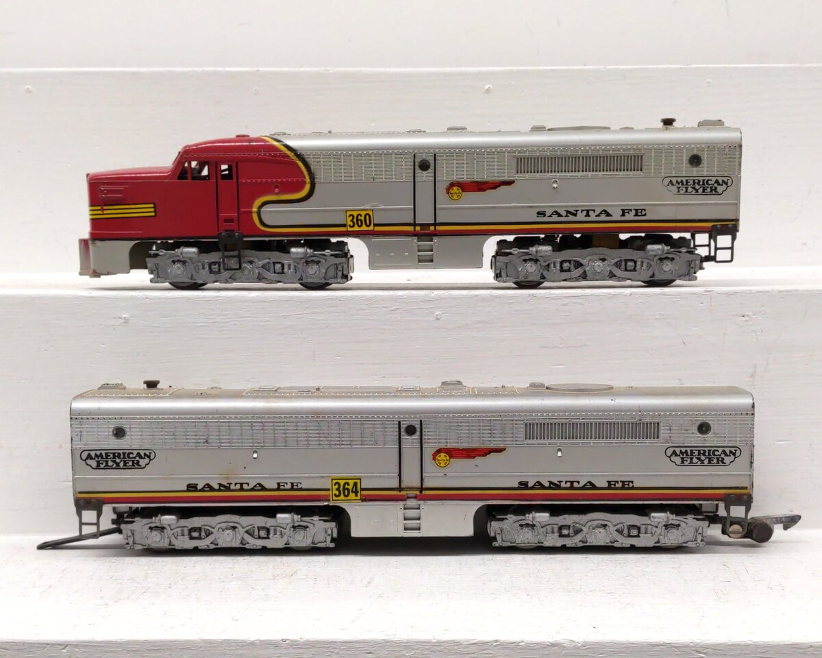 American Flyer 365 Vintage S Santa Fe Diesel Locomotive Set PA #360 & PB #364 VG