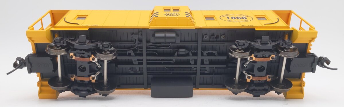 Atlas 2001735 O Scale PBNE Bay Window Caboose (2-Rail)