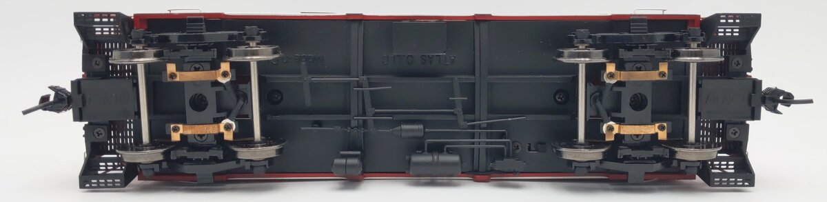 Atlas 3004608 O Wheeling & Lake Erie Extended Cupola Caboose #518581 -2 Rail