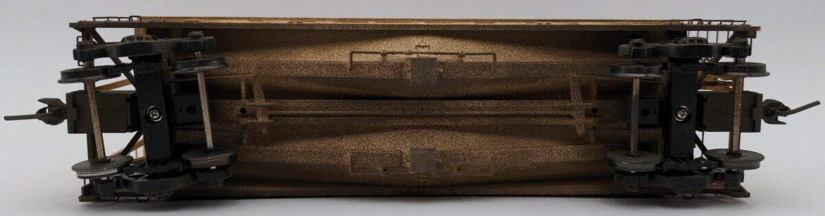 Atlas 7357-2 O CSX Airslide Covered Hopper #201035 (2 Rail) - Custom Weathered/Box