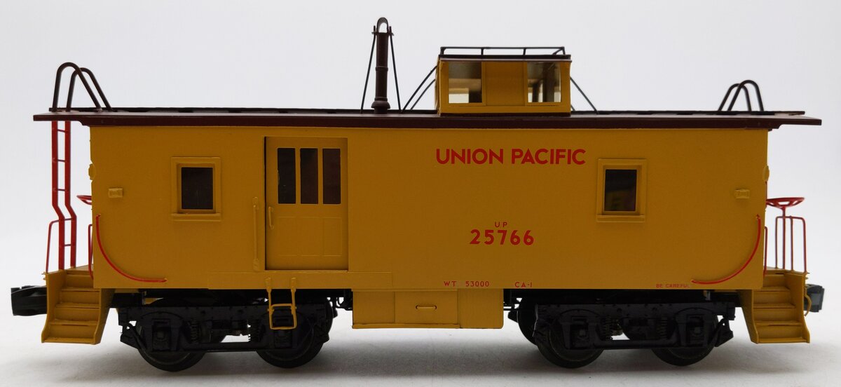 Sunset Models 3700 O BRASS Union Pacific CA-1 Wood Caboose (Yellow) EX/Box