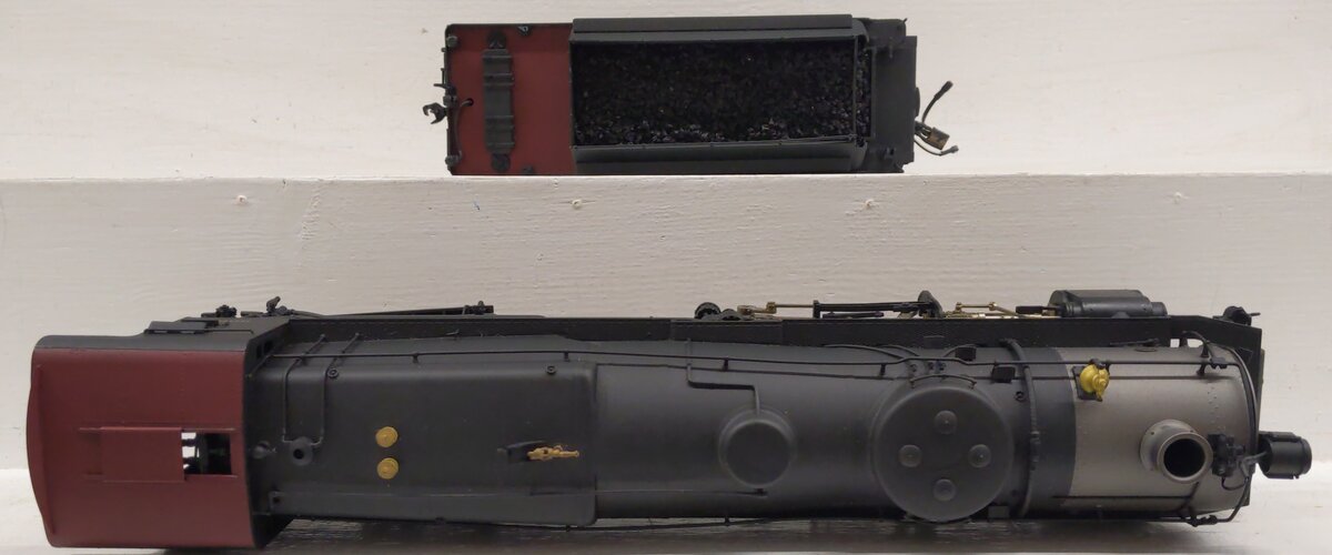 Sunshine Models 9860 O BRASS Pennsylvania N-1 2-10-2 Steam Loco & Tender- 2 Rail EX