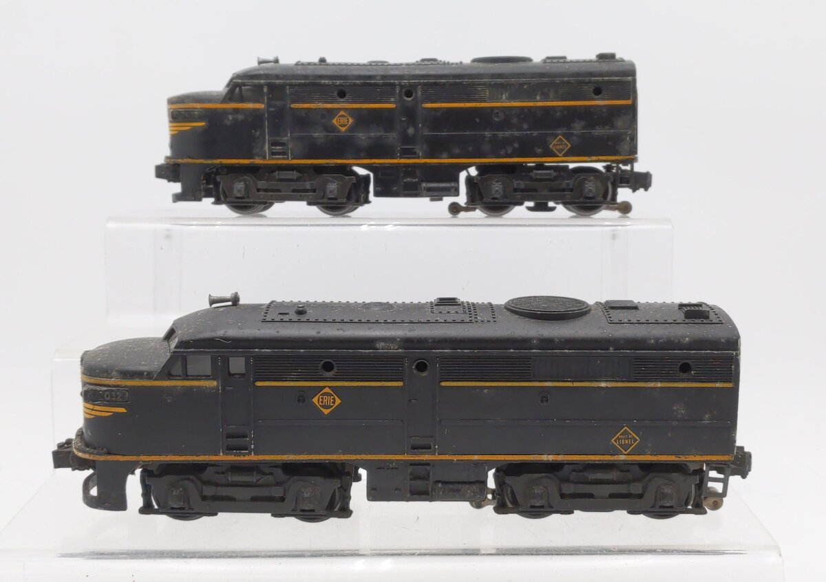 Lionel 2032 Vintage O Erie Alco AA Diesel Locomotive Set VG