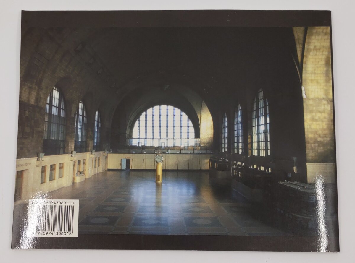 Buffalo Central Terminal - A Photo Album Paperback Book By Ken Kraemer EX