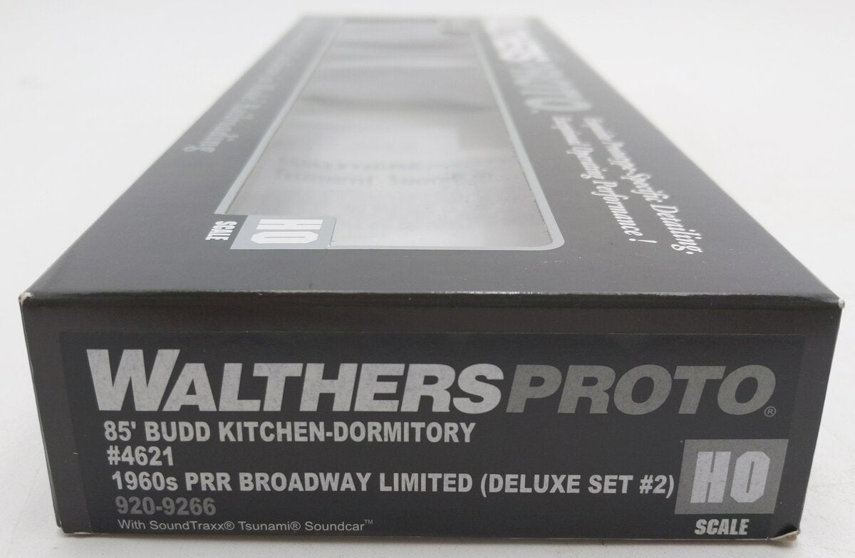 Walthers 920-9266 HO Pennsylvania 1960s Broadway Limited 85' Budd Kitchen #4621