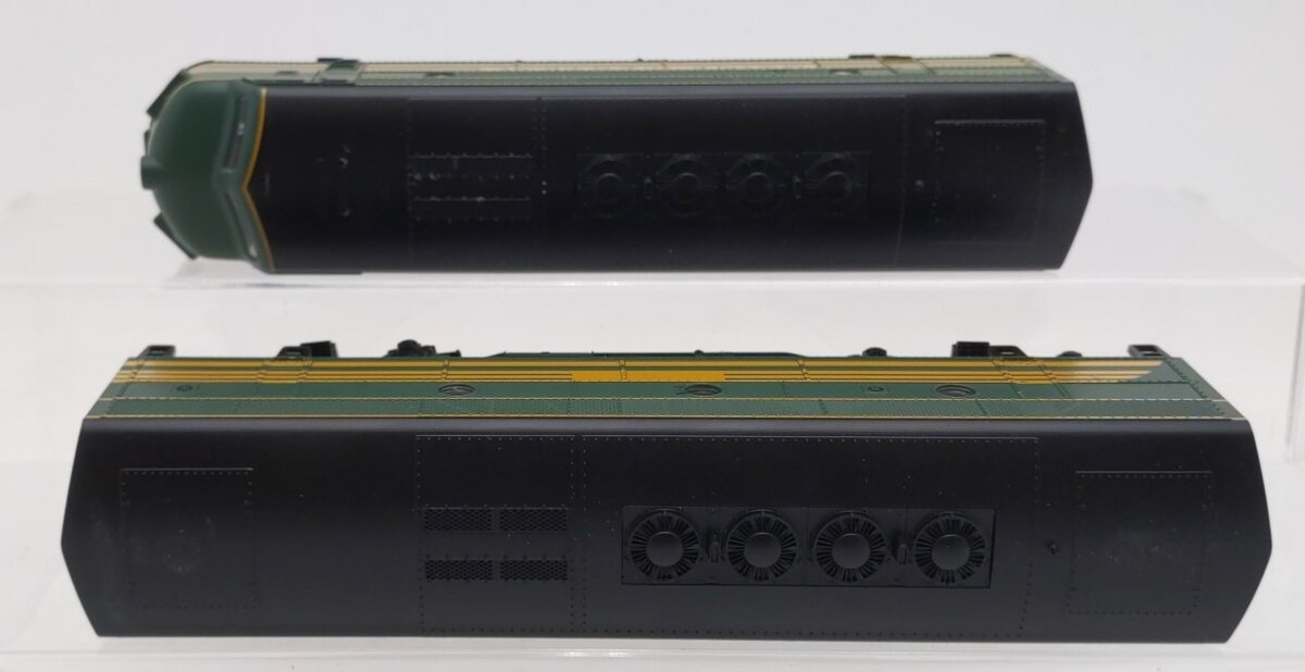 Stewart 5312 HO Maine Central EMD F3 Phase II Late A/B Diesel Locomotive Kit EX/Box