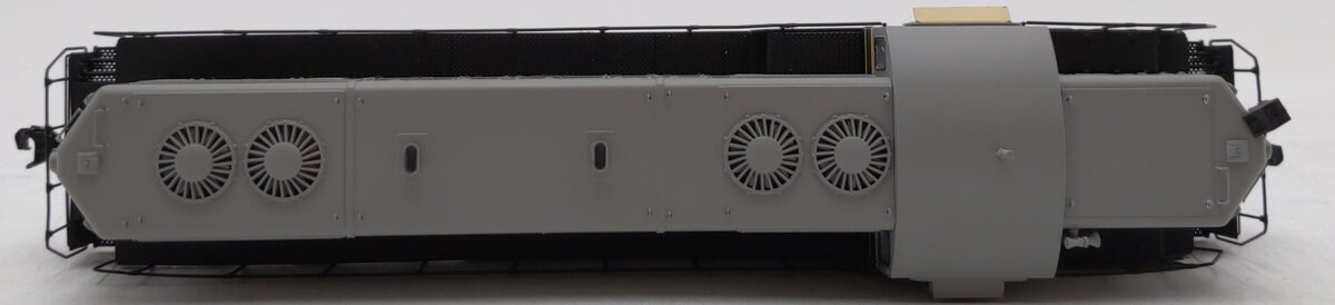Walthers 920-49401 HO Belt Railway of Chicago EMD GP7 Diesel Locomotive #476