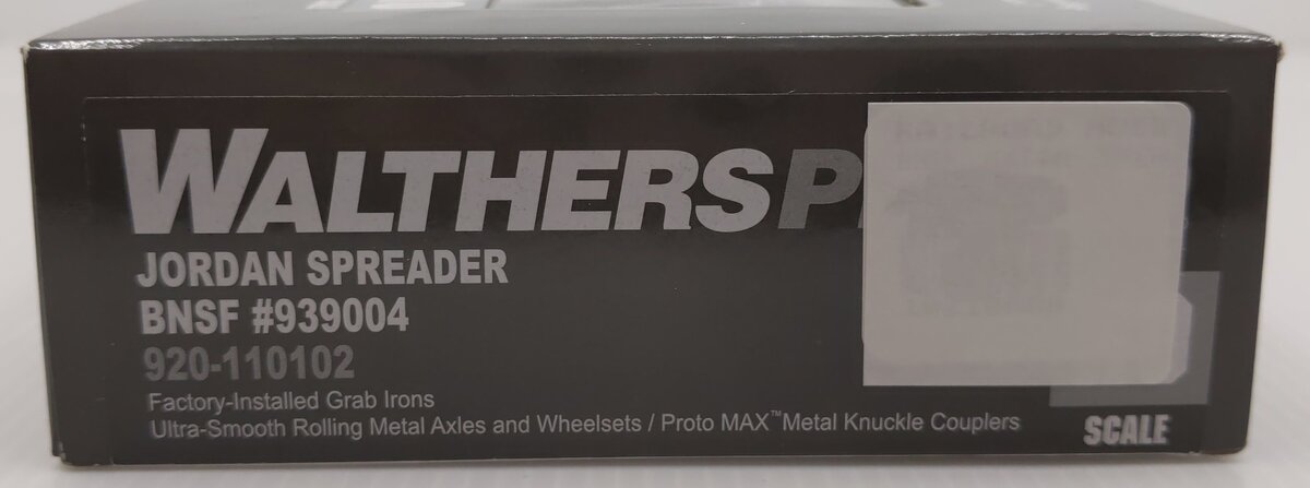 Walthers 920-110102 HO Scale BNSF Jordan Spreader #939004