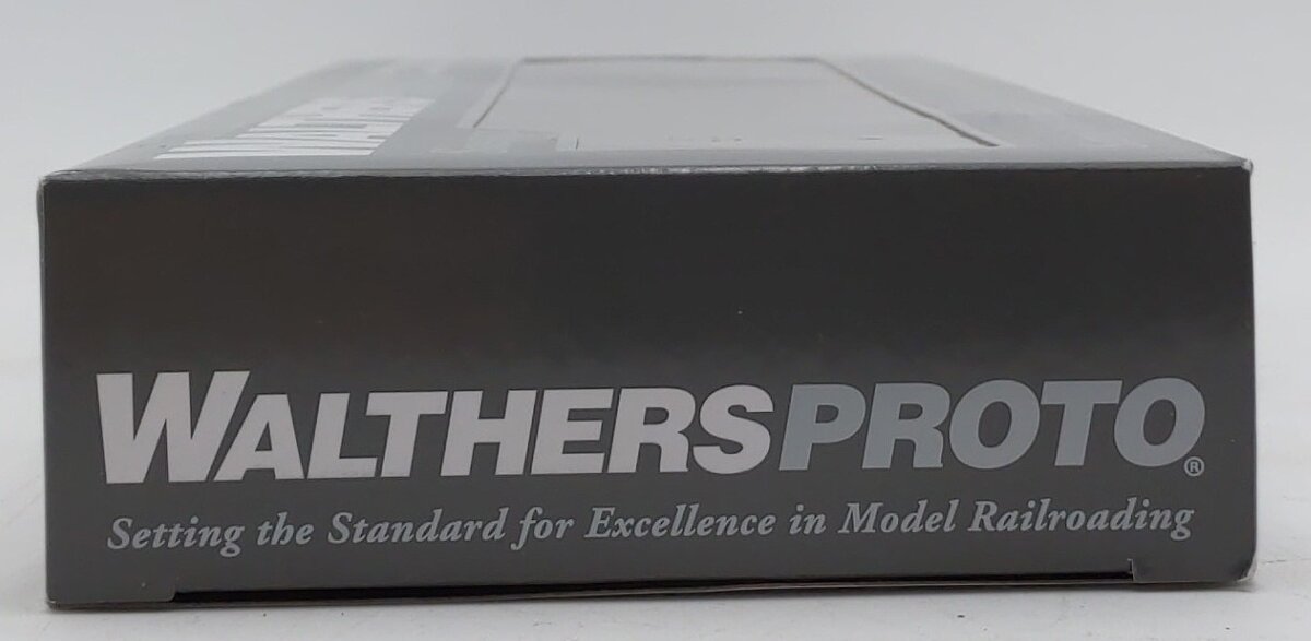 Walthers 920-9661 HO SF Deluxe Edition 2 85' Baggage-Dorm Transition Car #3479