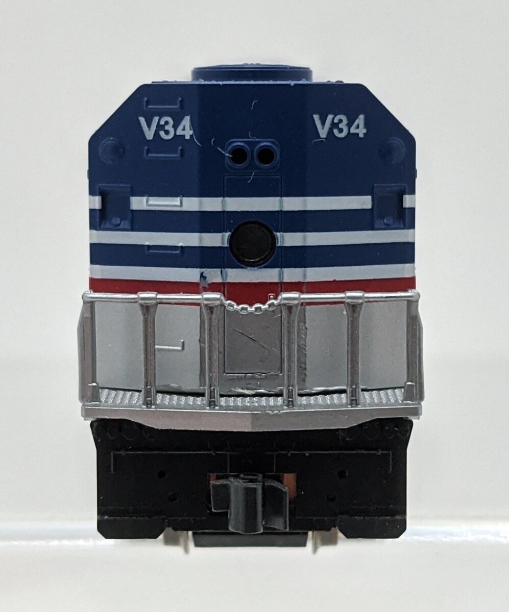Kato 176-9002 N Virginia Railway Express EMD F40PH Diesel Locomotive #V34