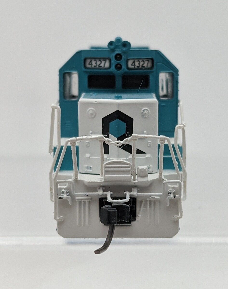 Atlas 40003611 N Scale Rock Island GP38-2 Locomotive #4327