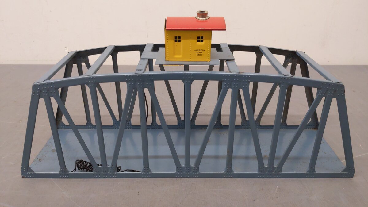American Flyer 750 Vintage S Metal Trestle Bridge with Lighted House on Top VG