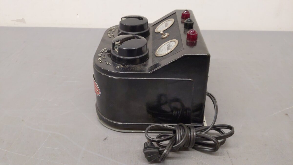 American Flyer 30B Vintage S 300 Watt Transformer - Runs 2 Trains/Box