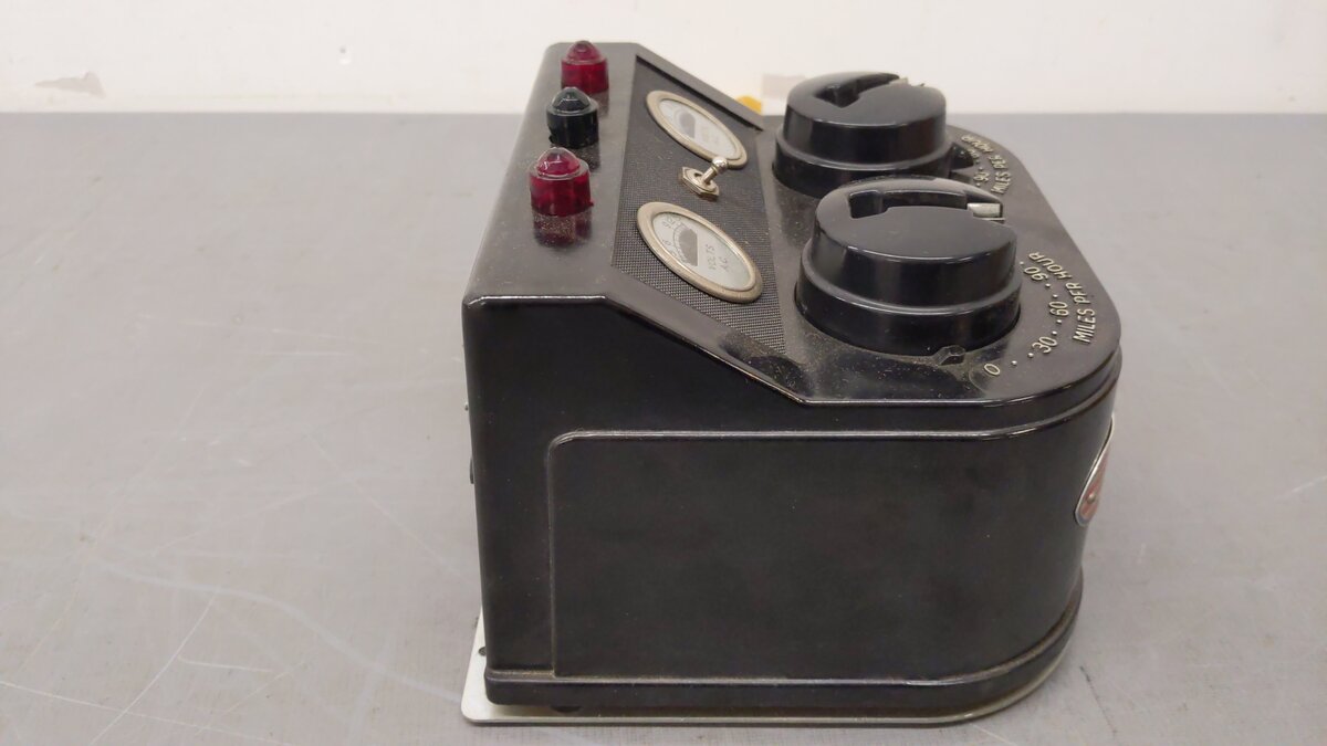 American Flyer 30B Vintage S 300 Watt Transformer - Runs 2 Trains/Box