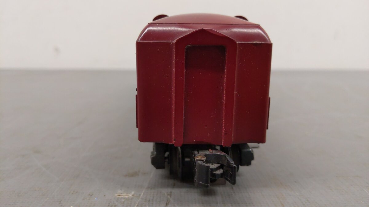 American Flyer K766 Vintage S Guilford Animated Passenger Station VG/Box