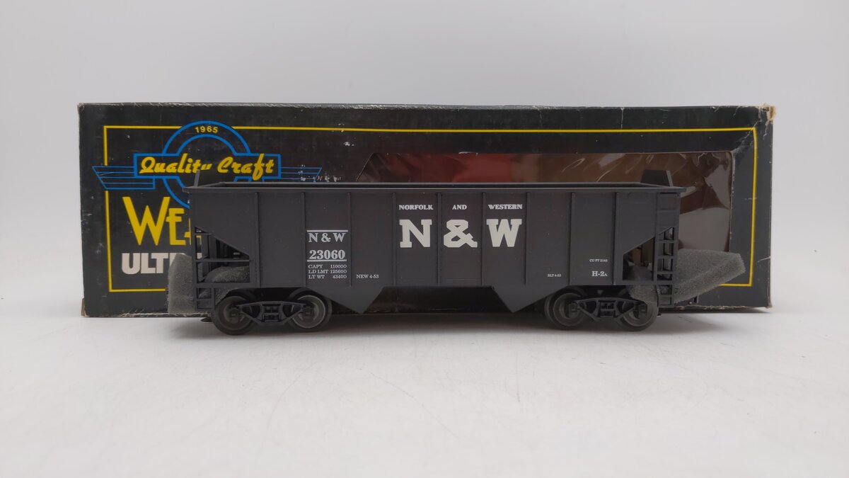 Weaver U1109 O Gauge Norfolk & Western 2-Bay Ribbed Hopper #23060 EX/Box