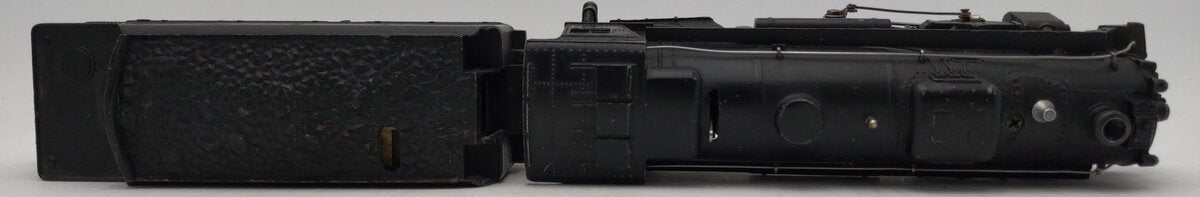 Lionel 2026 Vintage O 2-6-4 Die-Cast Steam Locomotive w/ 6466W Tender VG