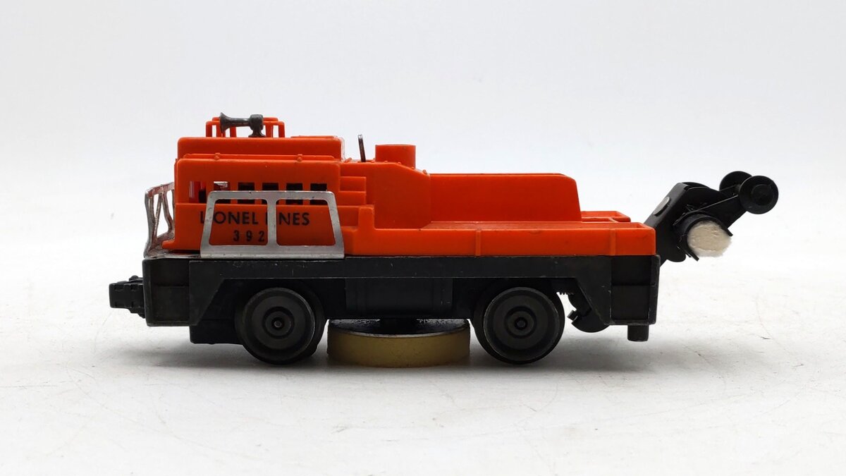 Lionel 3927 O Vintage Postwar Motorized Track Cleaner Car #3927 VG