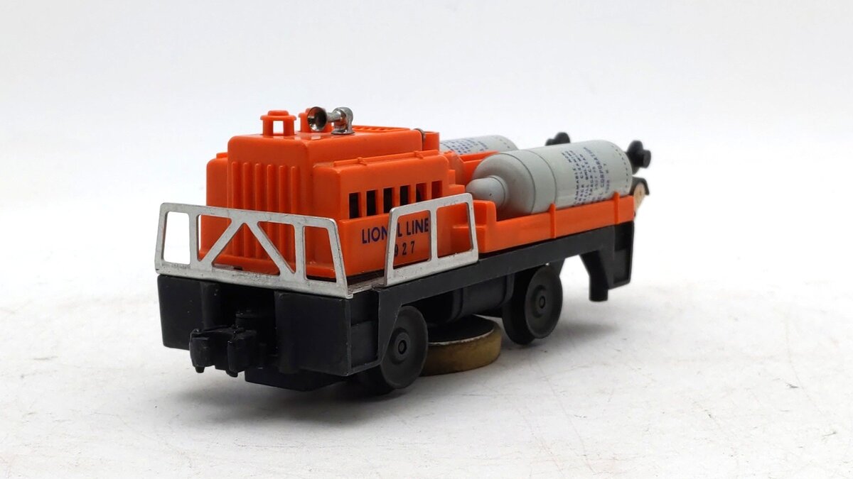 Lionel 3927 O Vintage Postwar Motorized Track Cleaner Car #3927 VG