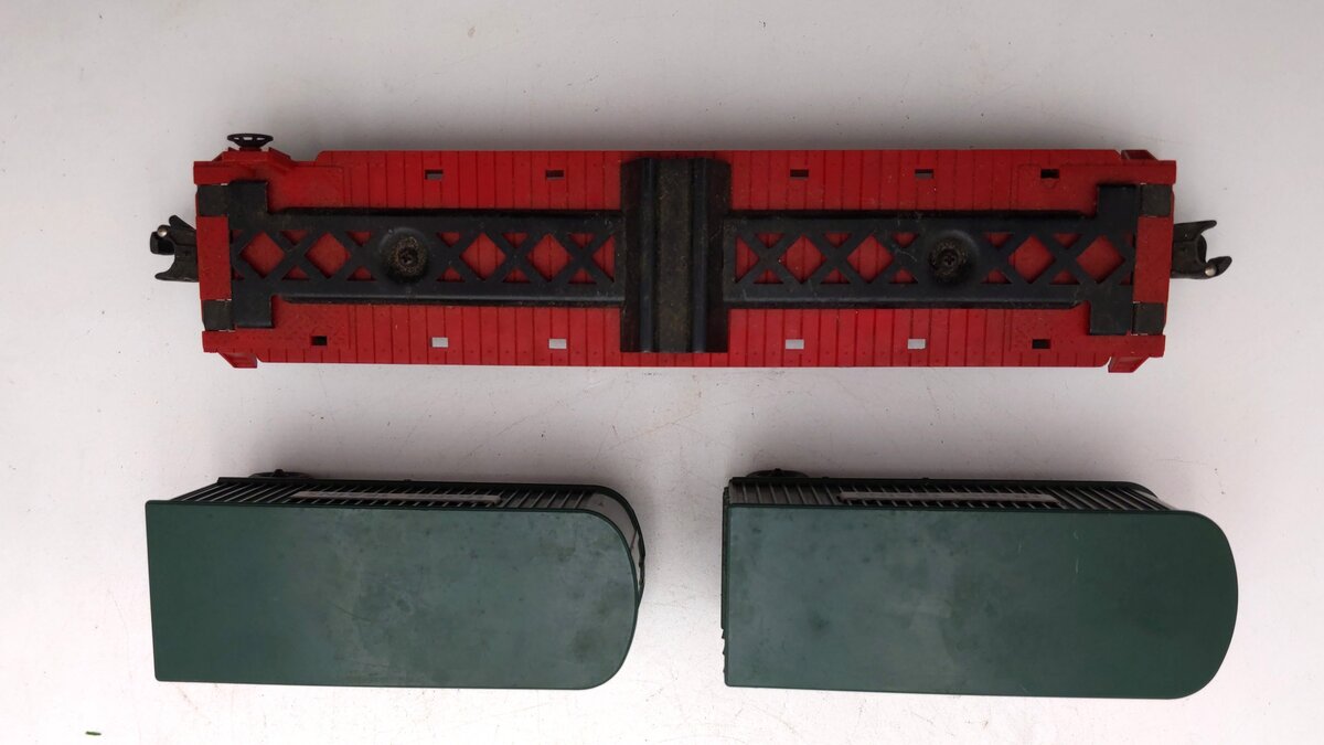 Lionel 3460 Vintage O Lionel Lines Flatcar w/2 Piggyback Trailers VG