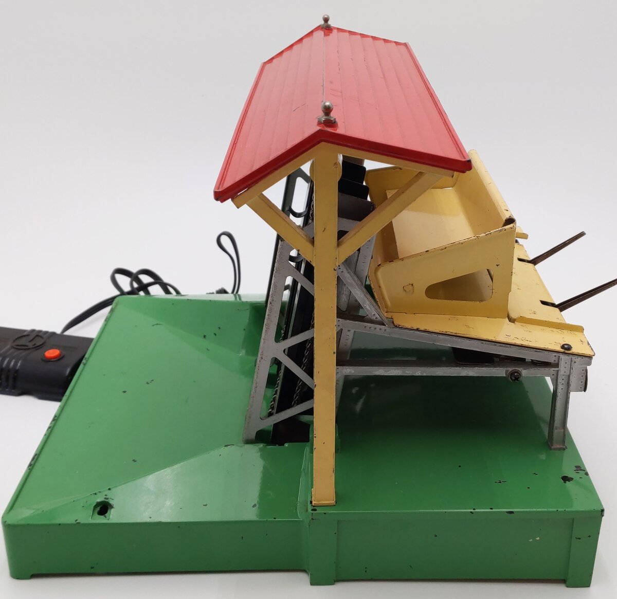 Lionel 164 Vintage O Operating Lumber Loader VG