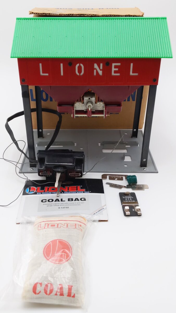 Lionel 497 Vintage O Operating Coaling Station EX/Box