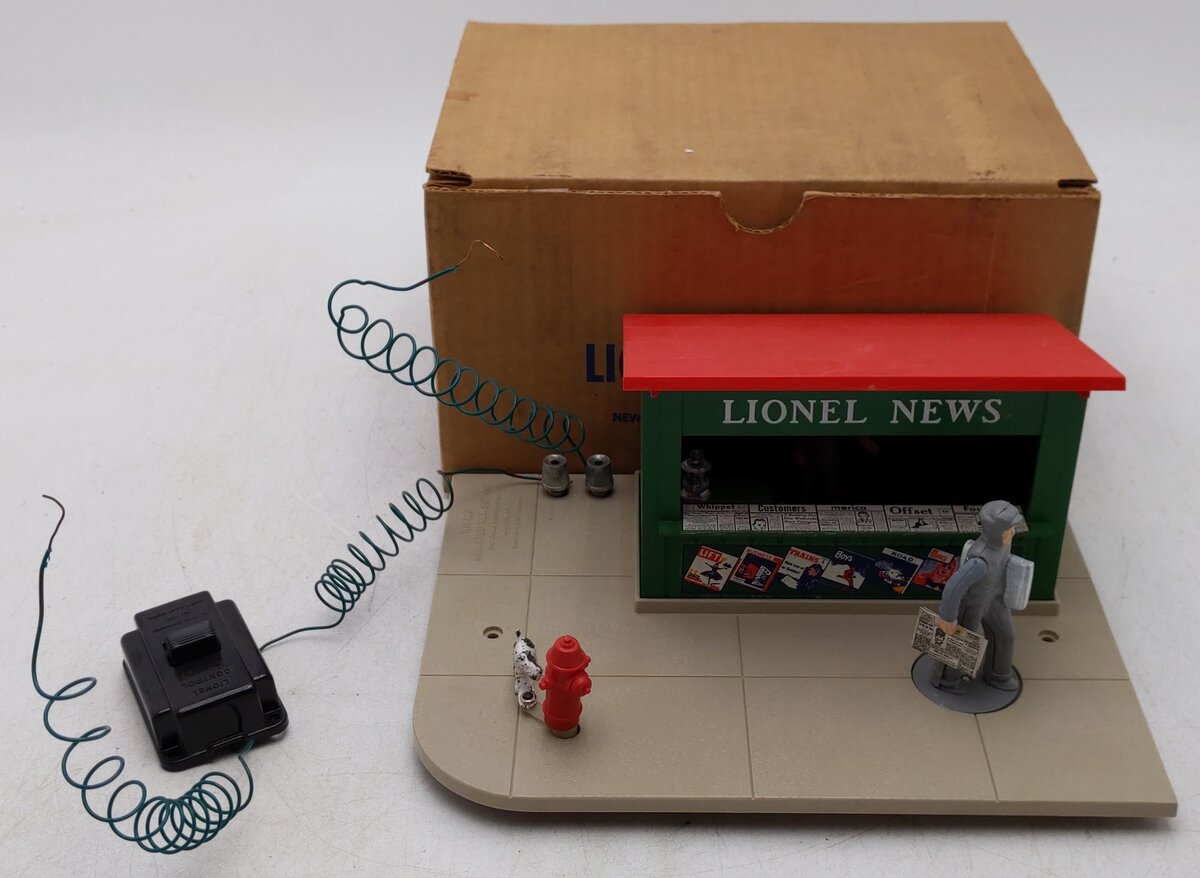 Lionel 128 Vintage O Animated Newsstand VG/Box