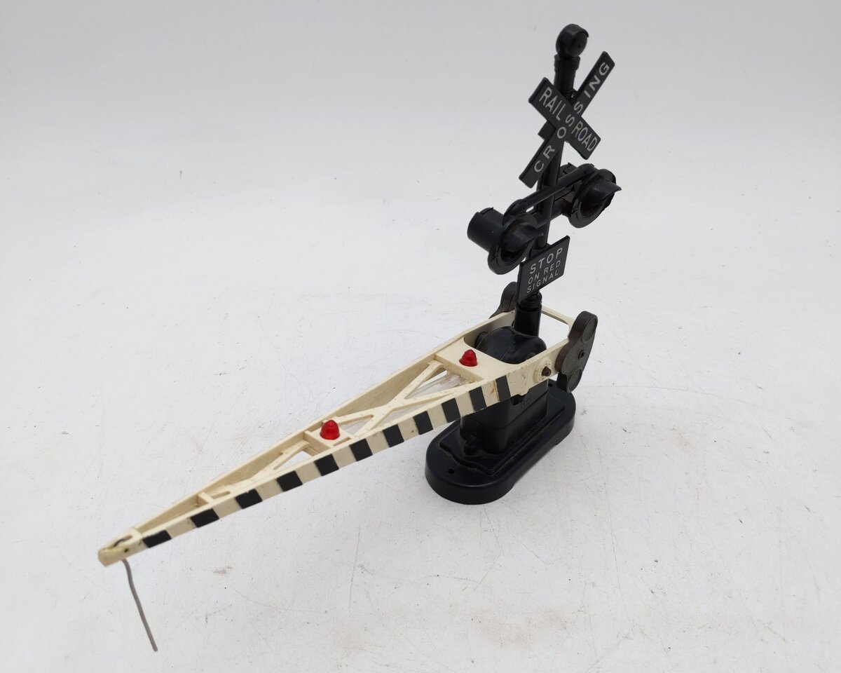 Lionel 6-2162 O Gauge Automatic Crossing Gate & Signal EX/Box