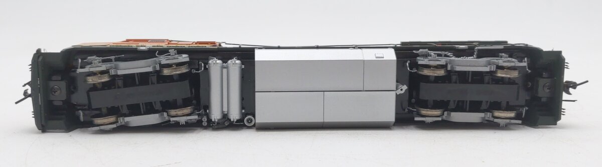 Atlas 7235 HO Scale BNSF Dash 8-40BW Diesel Locomotive #509 EX/Box