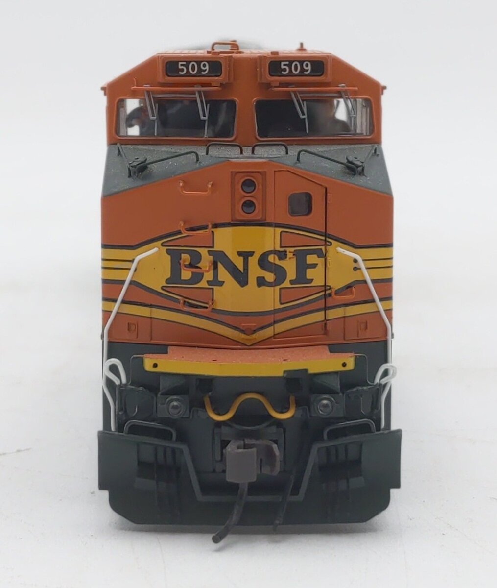 Atlas 7235 HO Scale BNSF Dash 8-40BW Diesel Locomotive #509 EX/Box