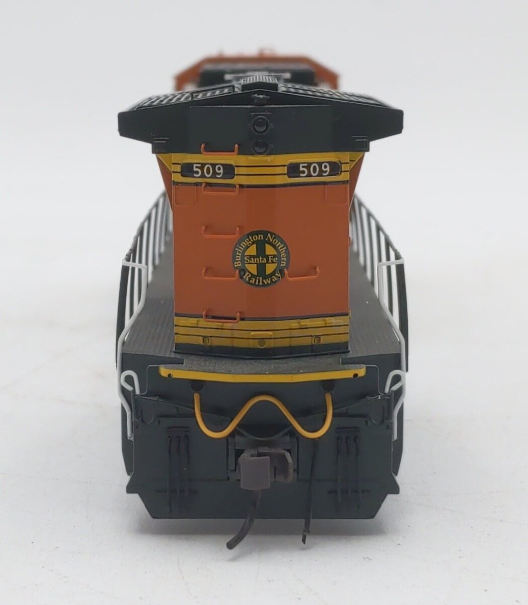 Atlas 7235 HO Scale BNSF Dash 8-40BW Diesel Locomotive #509 EX/Box