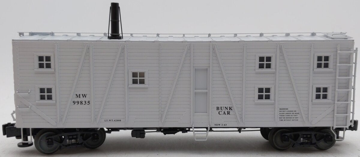 Lionel 1926182 O Maintenance of Way Bunk Car #99835
