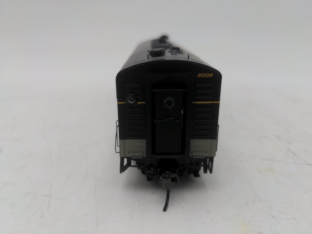 InterMountain 8008 HO Chesapeake & Ohio EMD FP7 Locomotive #8008 EX/Box