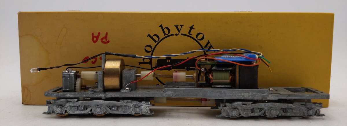 Hobbytown B7608F HO Alco PA Flywheel Drive Power Chassis Kit w/Digitrax w/DCC EX/Box