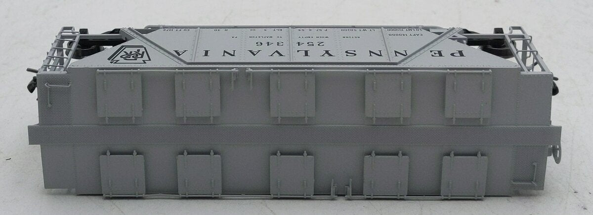 Bowser 40952 HO Pennsylvania Railroad H30 Covered Hopper #254346