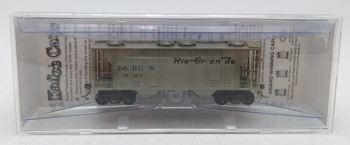 Kadee 8637 HO Scale DRGW PS-2 2003 Cu. Ft. Covered Hopper #18328 LN/Box
