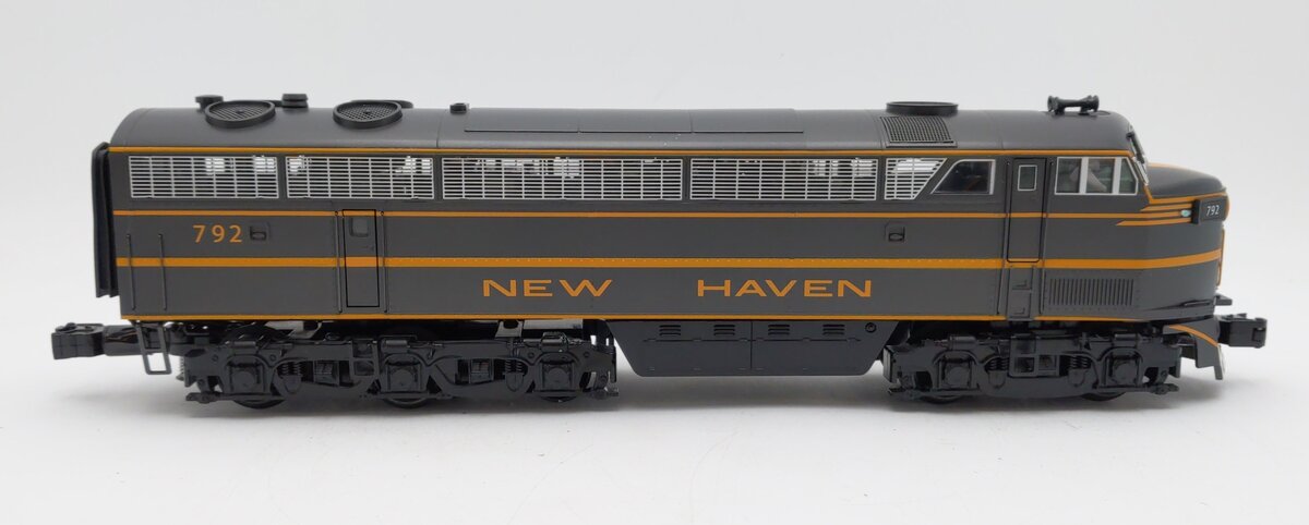 Lionel 2233291 O New Haven Legacy C-Liner Diesel Locomotive #792
