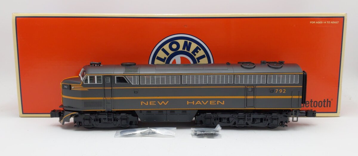 Lionel 2233291 O New Haven Legacy C-Liner Diesel Locomotive #792