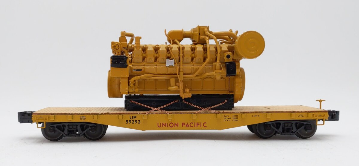 Lionel 6-27583 O Gauge Union Pacific 40' Flatcar w/Covered Load - Custom EX/Box