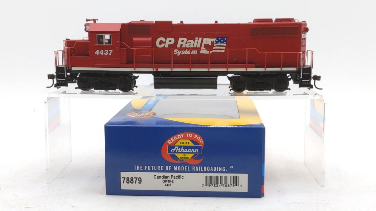 Athearn 78879 HO Canadian Pacific Ready to Run GP-38-2 Diesel Locomotive #4437