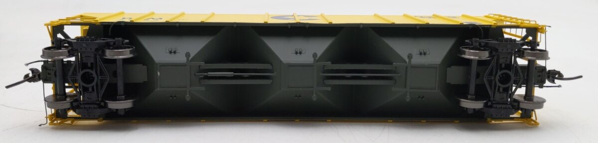 ExactRail EP-80163-4 HO Chessie System PS-2CD Covered Hopper: #4683