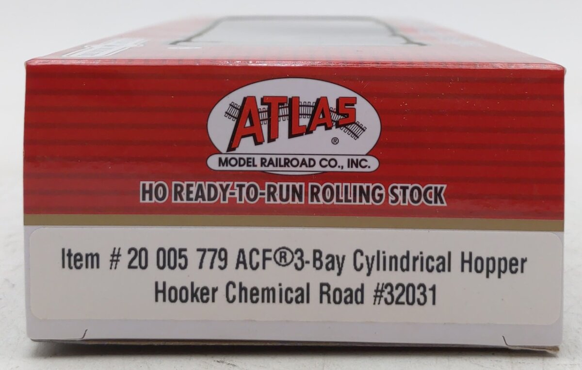 Atlas 20005779 HO Hooker Chemical 3-Bay Cylinder Hopper #32031
