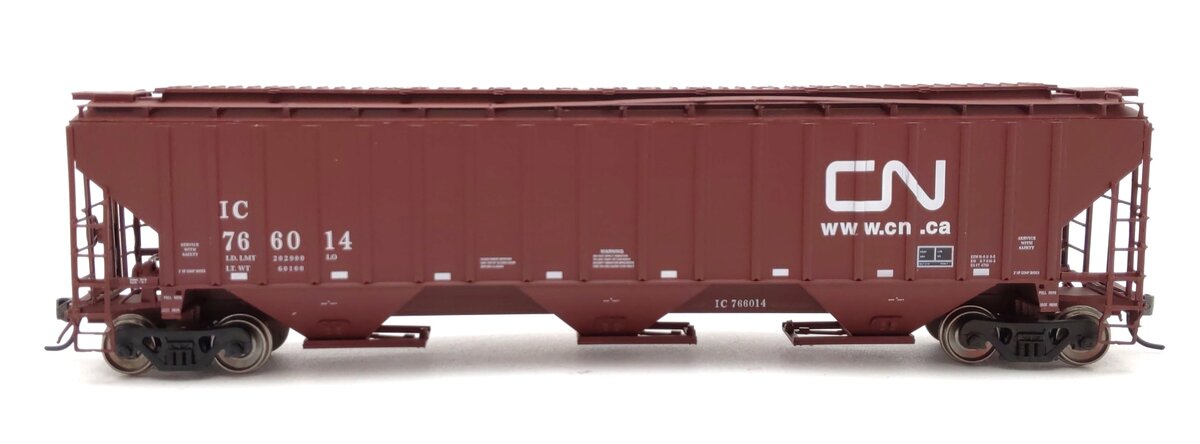 InterMountain 45372-09 HO Scale CN/IC 4750 Cu. Ft. 3-Bay Hopper Car #766014 LN/Box