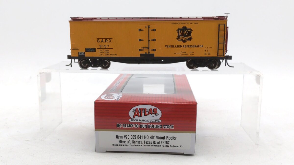 Atlas 20005841 HO Missouri-Kansas-Texas 40' Wood Reefer #9157