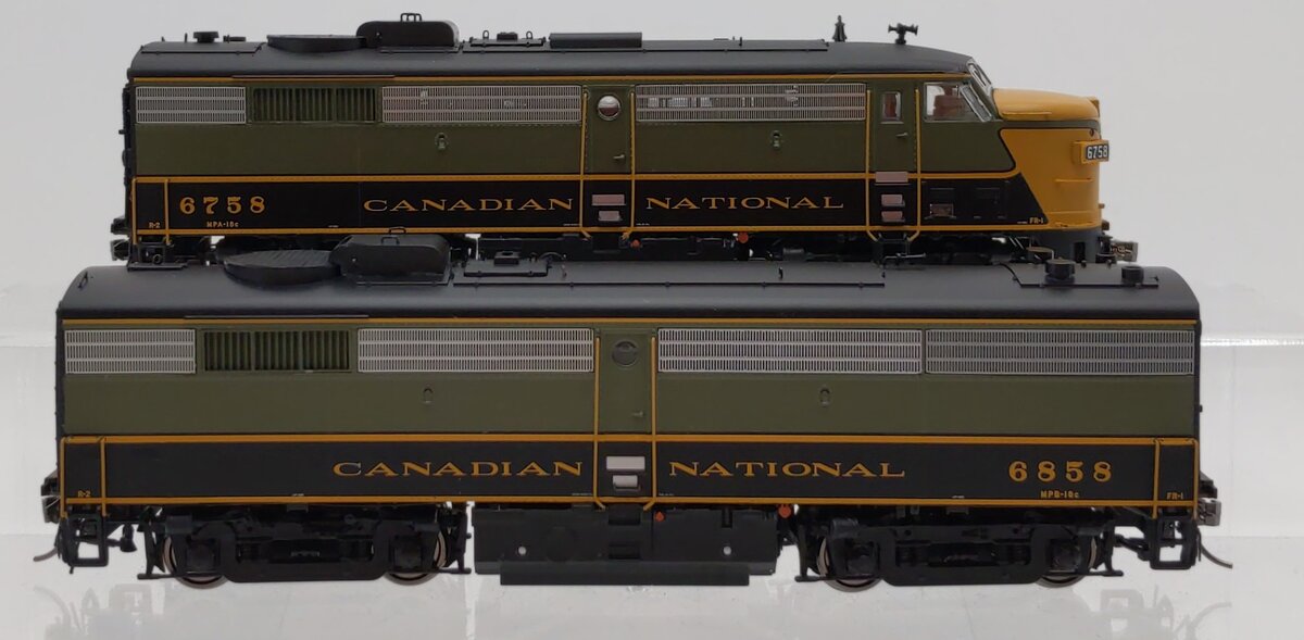 Rapido Trains 21605 HO CN FPAB-2u Diesel Locomotive Set #6758/6858 w/DCC
