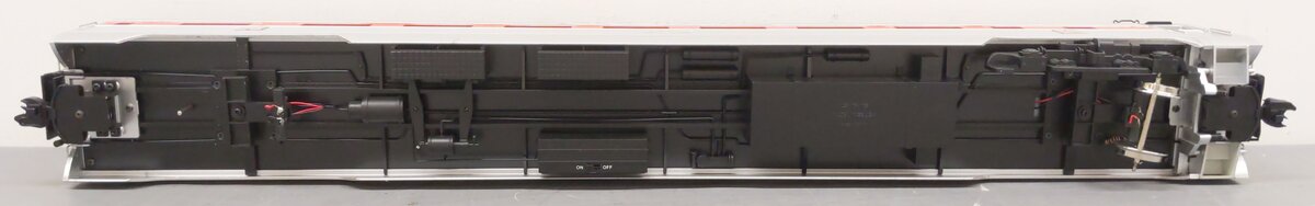 USA Trains 31152 G New Haven Corrugated Aluminum Coach #2, #8702 VG/Box