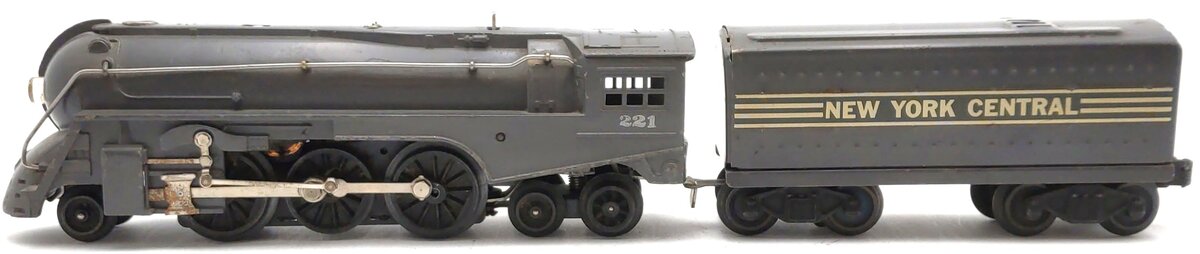 Lionel 221 Vintage O Gray NYC Dreyfuss 2-6-4 Steam Locomotive & Tender VG