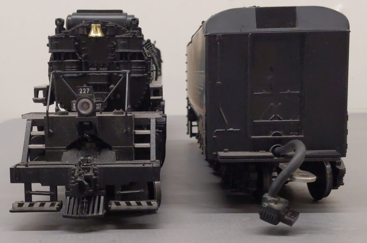 MTH 20-3030-2 O Scale DM&IR 2-8-8-4 Yellowstone Steam Engine & Tender (2Rail) EX/Box
