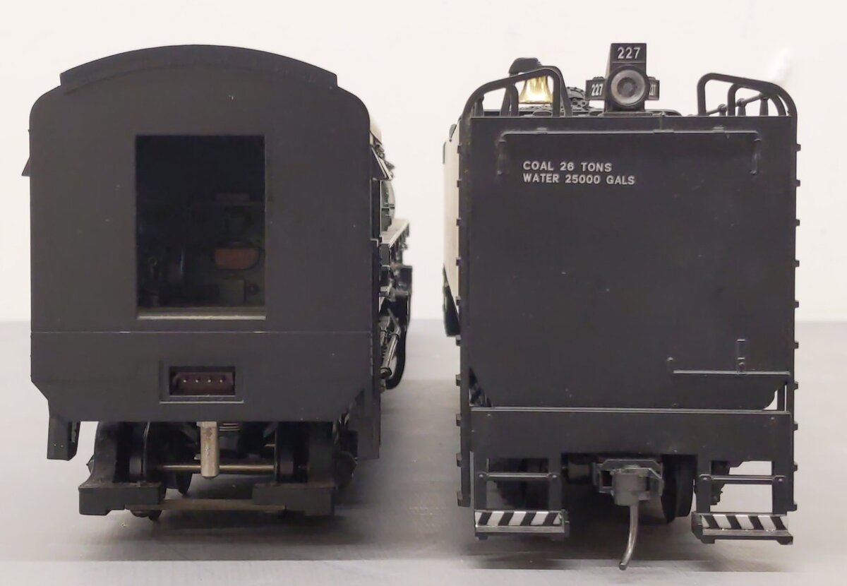 MTH 20-3030-2 O Scale DM&IR 2-8-8-4 Yellowstone Steam Engine & Tender (2Rail) EX/Box