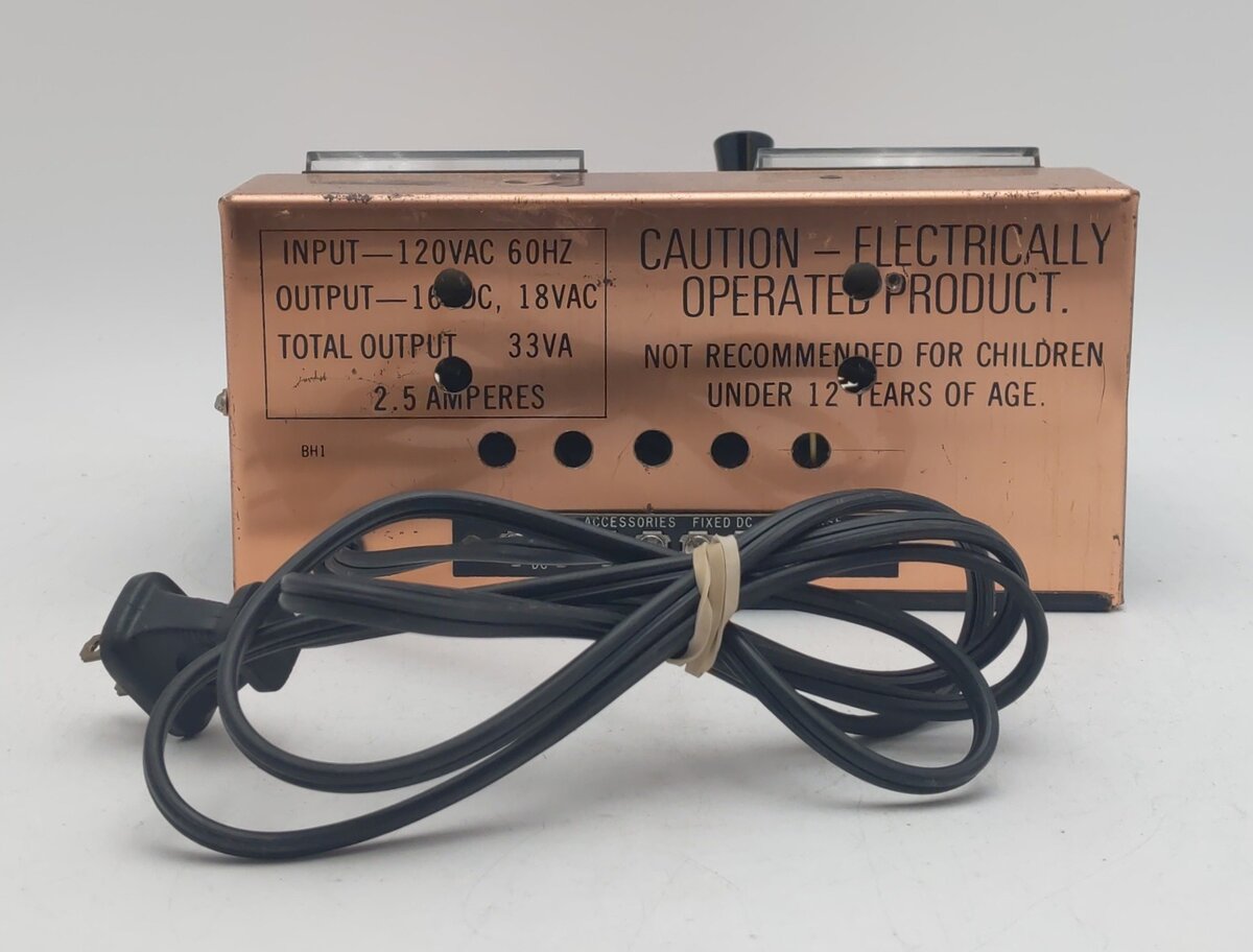 MRC 550 HO Powerpack with Dual Meters VG